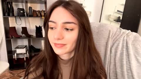 Snapshot of rochelgloff chatting on 11.22.25 Marry online show from 11.22.25