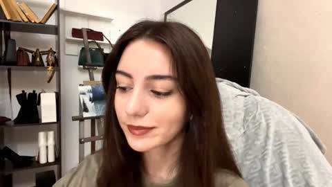 Snapshot of rochelgloff chatting on 11.28.25 Marry online show from 11.28.25