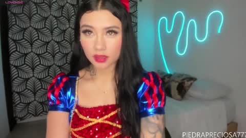 Snapshot of rockandlovexx chatting on 03.09.25 Samantha Estephania online show from 03.09.25