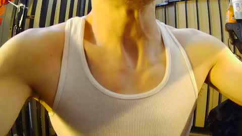 muscleboi slave online show from 01.19.25