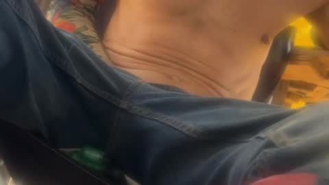 Snapshot of rockemx chatting on 10.01.25 rockemx online show from 10.01.25