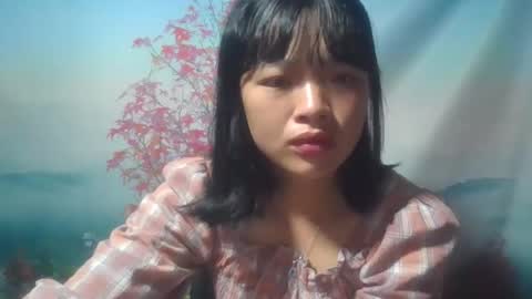 Snapshot of rockielao chatting on 10.31.25 RockieLao online show from 10.31.25