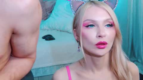 Lina and Den online show from 09.29.25