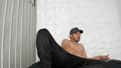 rodelkrons online show from 04.29.26