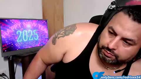 rodrixxx54 online show from 01.01.25