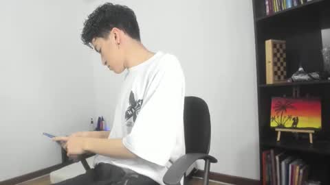 Roff Lust online show from 02.17.26