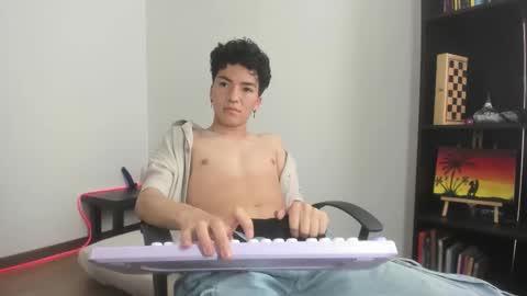 Roff Lust online show from 02.21.26