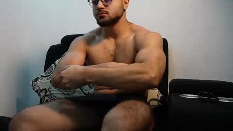 Roger Belmont online show from 10.29.25