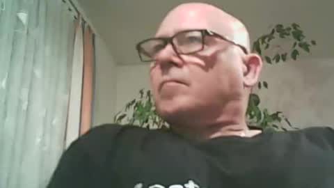 Snapshot of rola56430 chatting on 02.05.25 rola56430 online show from 02.05.25