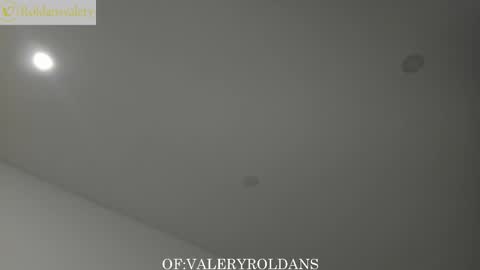 Valery Roldans online show from 10.28.25