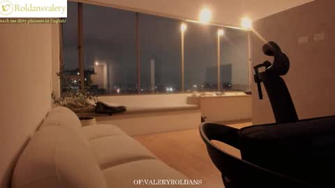 Valery Roldans online show from 02.13.26