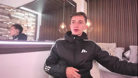 Snapshot of rolito18_ chatting on 01.26.25 twink juli online show from 01.26.25