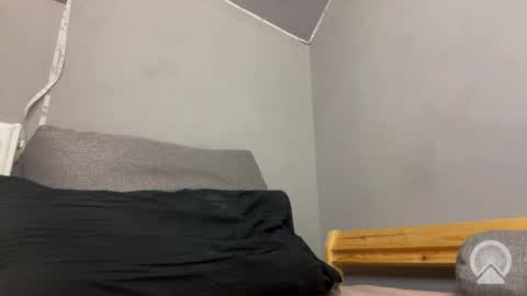 roma_shyguy_ online show from 04.19.26