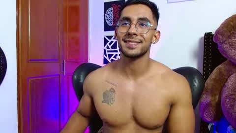 Roman online show from 03.05.25