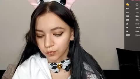 Snapshot of romeliahastert chatting on 09.23.25 Anica online show from 09.23.25