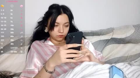 Snapshot of romeliahastert chatting on 10.02.25 Anica online show from 10.02.25