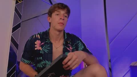 Snapshot of romeo_ricci1 chatting on 01.12.25 Romeo Ricci online show from 01.12.25