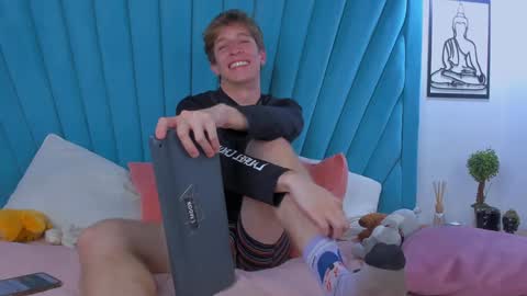 Snapshot of romeo_ricci1 chatting on 01.14.25 Romeo Ricci online show from 01.14.25