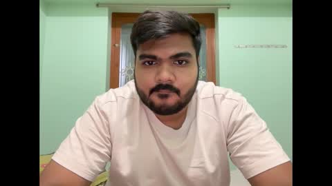 Romeo Sam online show from 11.29.25