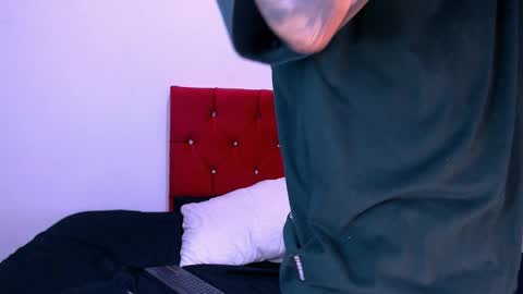 Romeo online show from 11.21.25