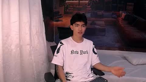 Romeo online show from 12.19.25