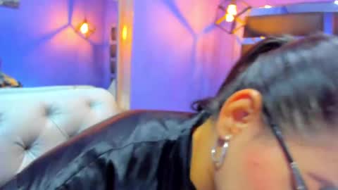 Romi  online show from 10.05.25