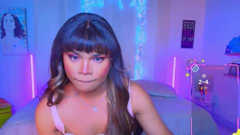 Snapshot of romirousexx chatting on 09.18.25 Romi Rouse online show from 09.18.25