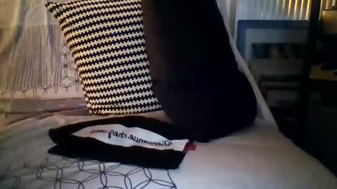 Snapshot of ronbig8inch chatting on 10.20.25 ronbig8inch online show from 10.20.25