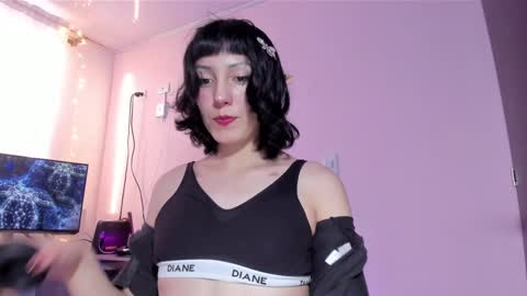 Twelve 3 Inst Twelve 312002 Twitter Room312 2002 online show from 12.22.24