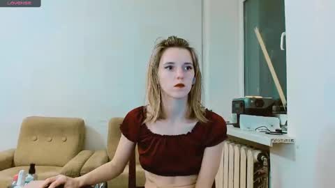 Snapshot of rosa843850 chatting on 03.08.25 rosa843850 online show from 03.08.25