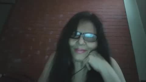 Snapshot of rosalatinas chatting on 04.23.26 rosalatinas online show from 04.23.26