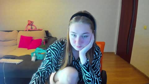 rosalina1690 online show from 01.28.25