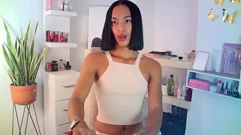 Snapshot of rosalindasexy chatting on 03.04.25 Rosalinda online show from 03.04.25