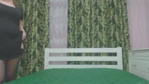 RosalNiils online show from 02.23.25