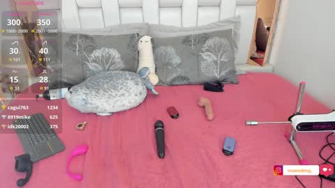 Aleja online show from 12.26.24