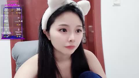 Snapshot of rose6688 chatting on 11.02.25 rose online show from 11.02.25