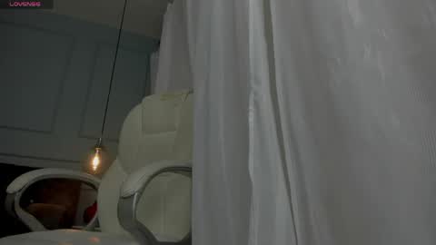 Snapshot of rose__monroe chatting on 04.26.26 rose__monroe online show from 04.26.26