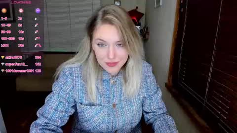 Snapshot of rose_brooks chatting on 12.22.24 Rose but u can call me princess online show from 12.22.24