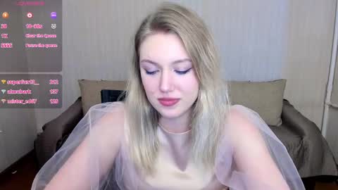 Snapshot of rose_brooks chatting on 02.03.25 Rose but u can call me princess online show from 02.03.25