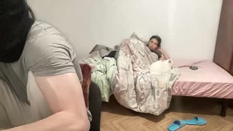 Rose and the Collector online show from 09.19.25