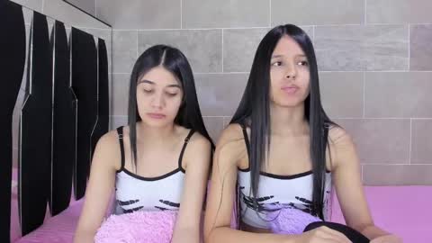 Rose y Miah online show from 02.24.25