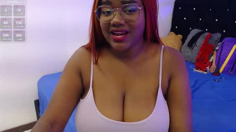 Your girl Rose  6k of followers online show from 10.13.25