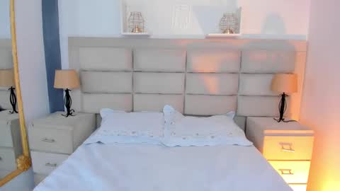 Snapshot of rosecassie chatting on 03.05.25 Rose online show from 03.05.25