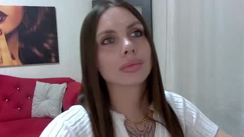 Rose Hubbard online show from 03.03.25