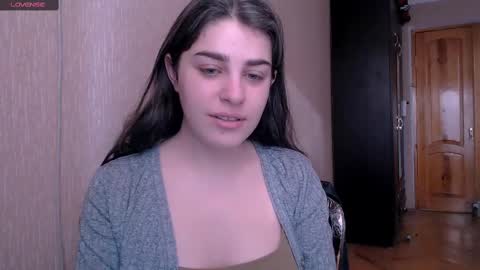 Snapshot of roselina_ chatting on 12.24.24 Rose online show from 12.24.24