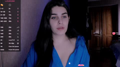 Snapshot of roselina_ chatting on 12.27.24 Rose online show from 12.27.24