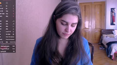 Snapshot of roselina_ chatting on 01.29.25 Rose online show from 01.29.25
