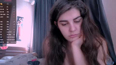 Snapshot of roselina_ chatting on 02.22.25 Rose online show from 02.22.25