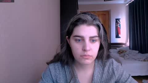 Snapshot of roselina_ chatting on 03.04.25 Rose online show from 03.04.25
