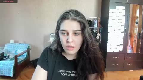 Snapshot of roselina_ chatting on 07.08.26 Rose online show from 07.08.26